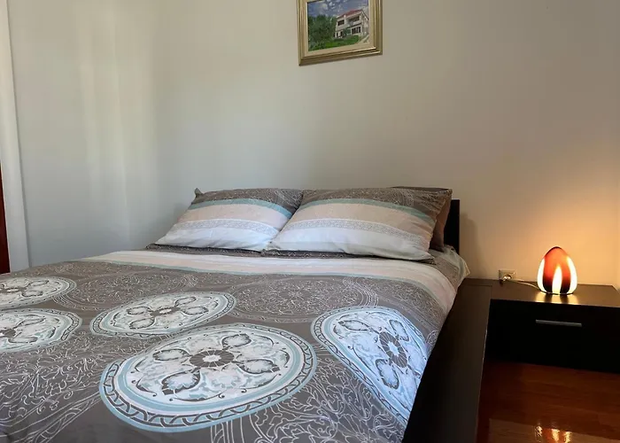 Roko Lägenhet Biograd Na Moru