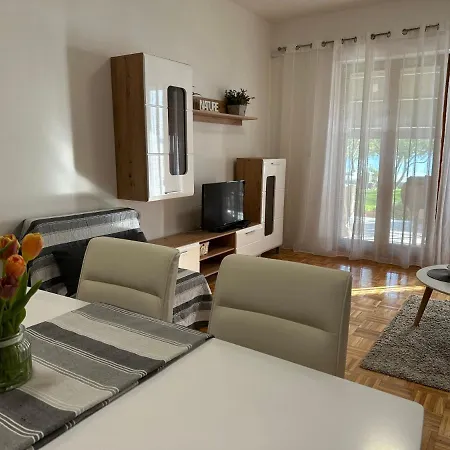 Roko Apartment Biograd Na Moru