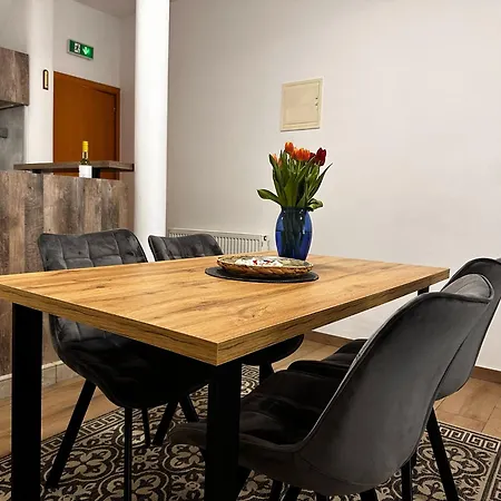 Διαμέρισμα Roko