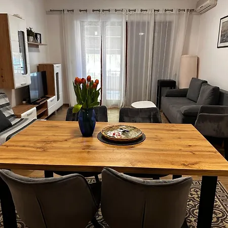 Apartman Roko Biograd Na Moru